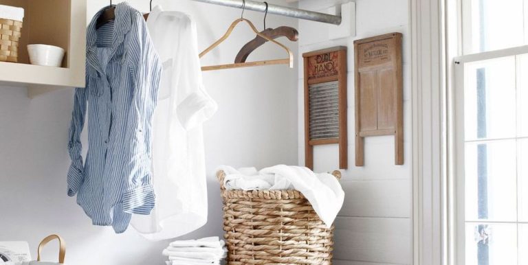 Drying Racks in Small Spaces: Organizing Tips