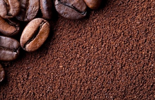 How to Compost with Coffee Grounds Effectively 