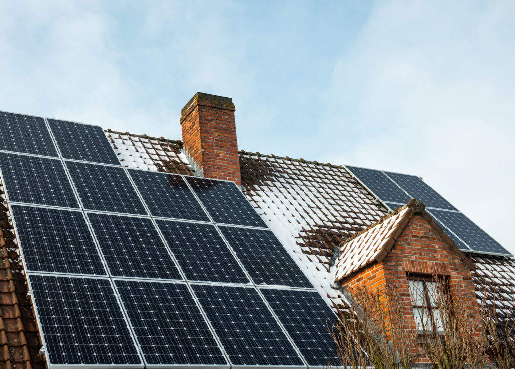 Do Solar Panels Work In Winter? What You Need To Know