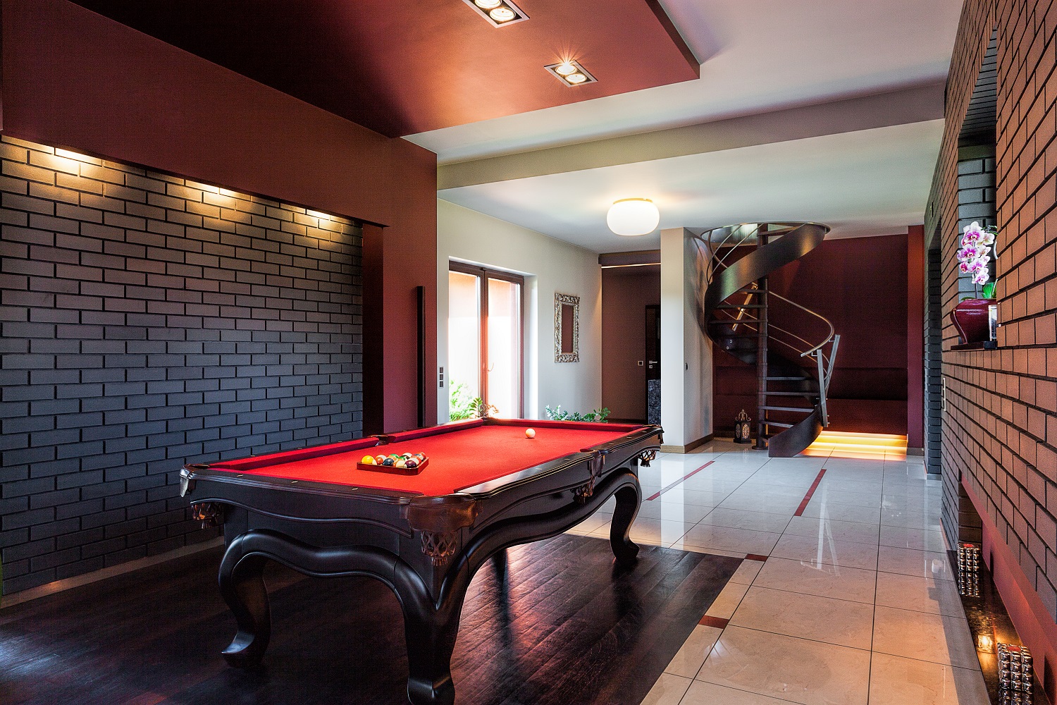 Maximizing Your Home’s Potential: How Basement Contractors Can Help Create the Perfect Space