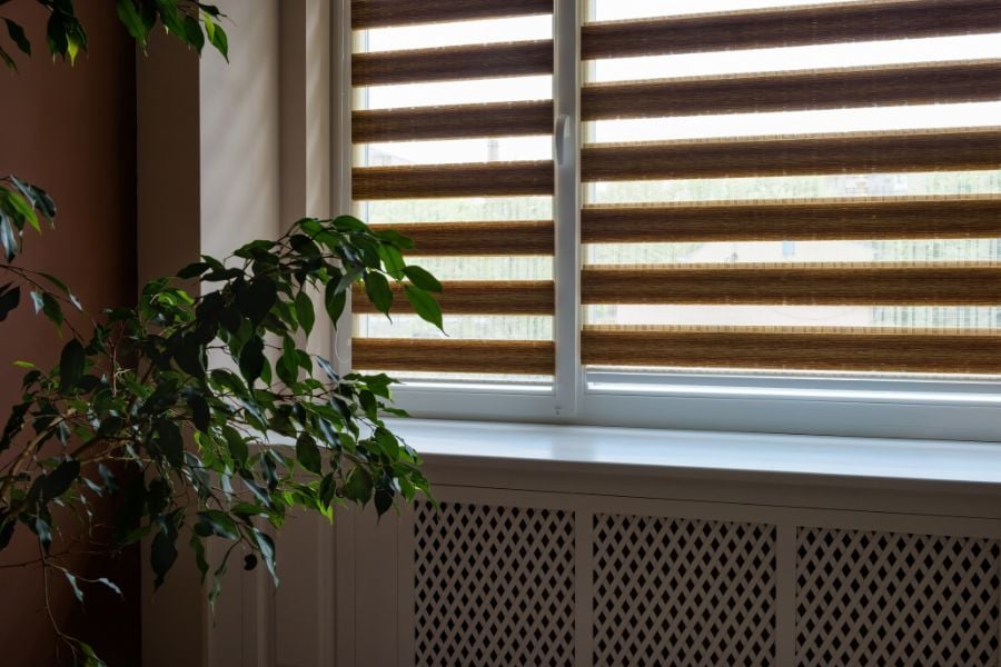 Tailored to Perfection: Exploring the Elegance of Made-to-Measure Roller Blinds