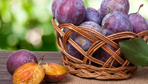 What is the Sweetest Plum Variety?